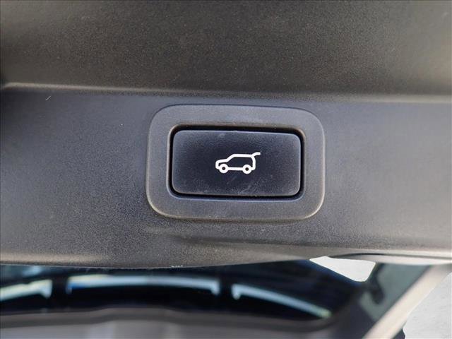 Used 2021 Land Rover Range Rover Sport HST image 8