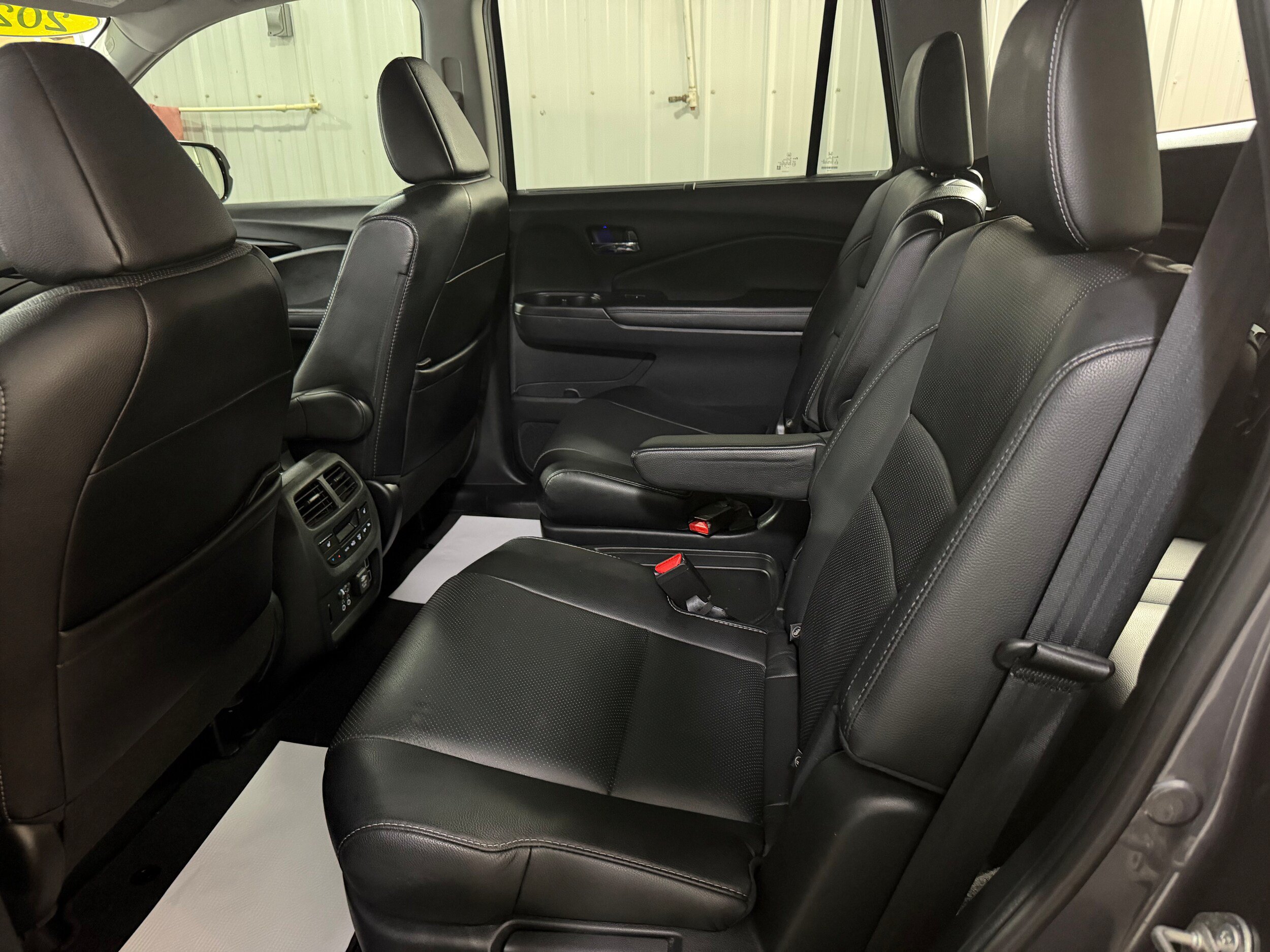 Used 2020 Honda Pilot Elite image 15