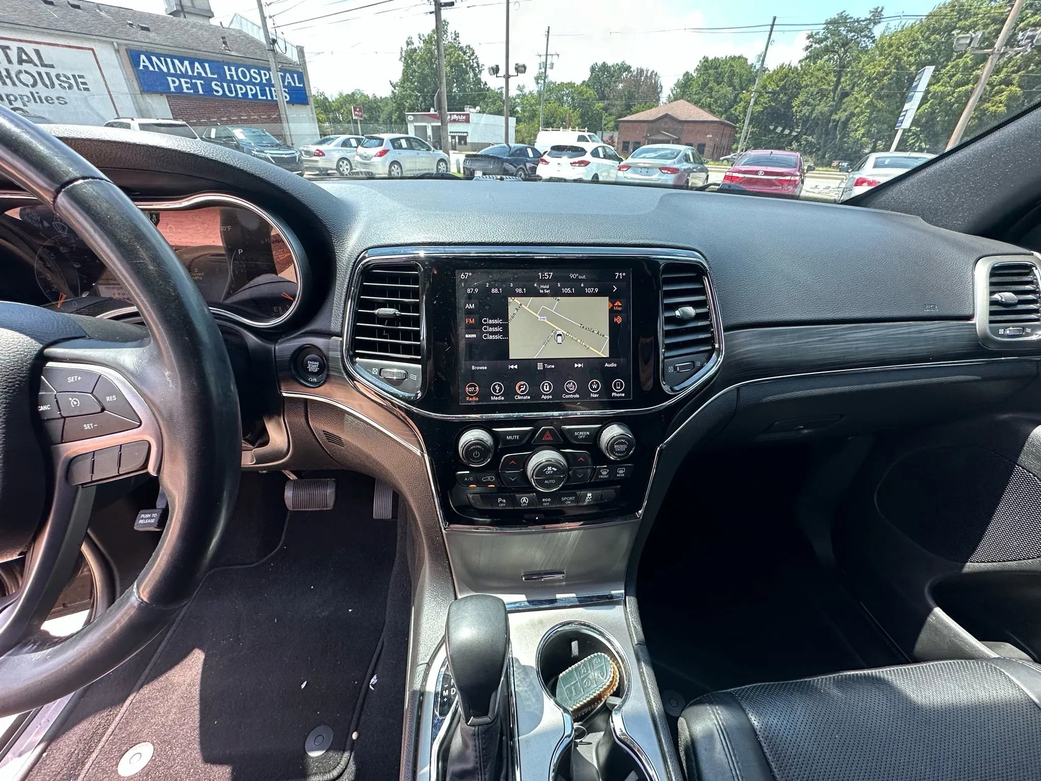 Used 2019 Jeep Grand Cherokee Limited w/ Luxury Group II image 21