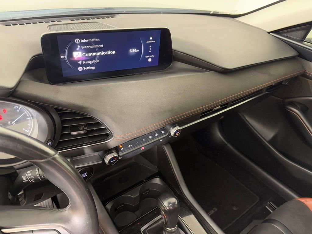 Used 2024 MAZDA MAZDA3 s image 24