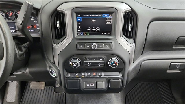 Used 2022 Chevrolet Silverado 1500 Custom image 16