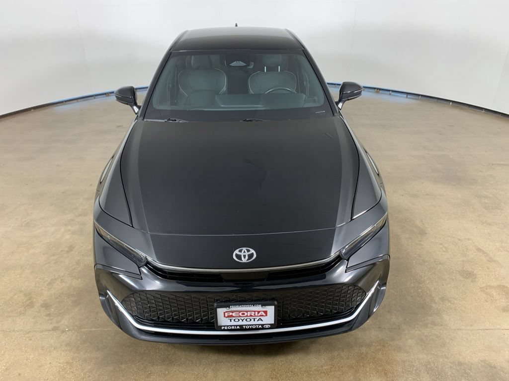 Used 2023 Toyota Crown AWD/4WD image 4