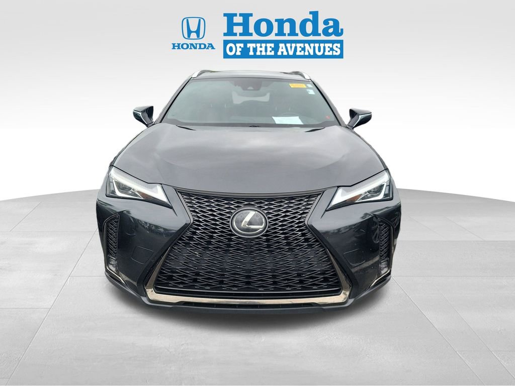Used 2019 Lexus UX 200 F Sport w/ F Sport Premium Package FWD image 2
