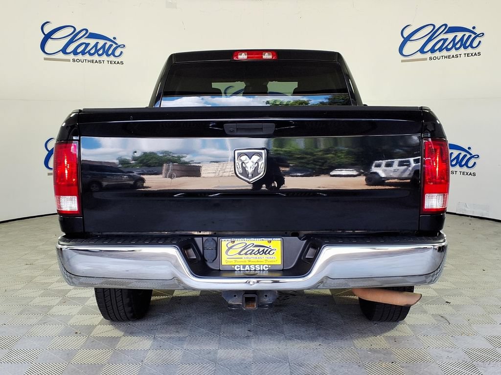 Used 2019 RAM 1500 Tradesman w/ Chrome Plus Package RWD image 4