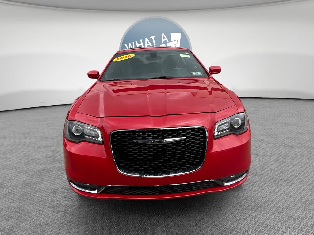 Used 2016 Chrysler 300 S AWD/4WD image 9