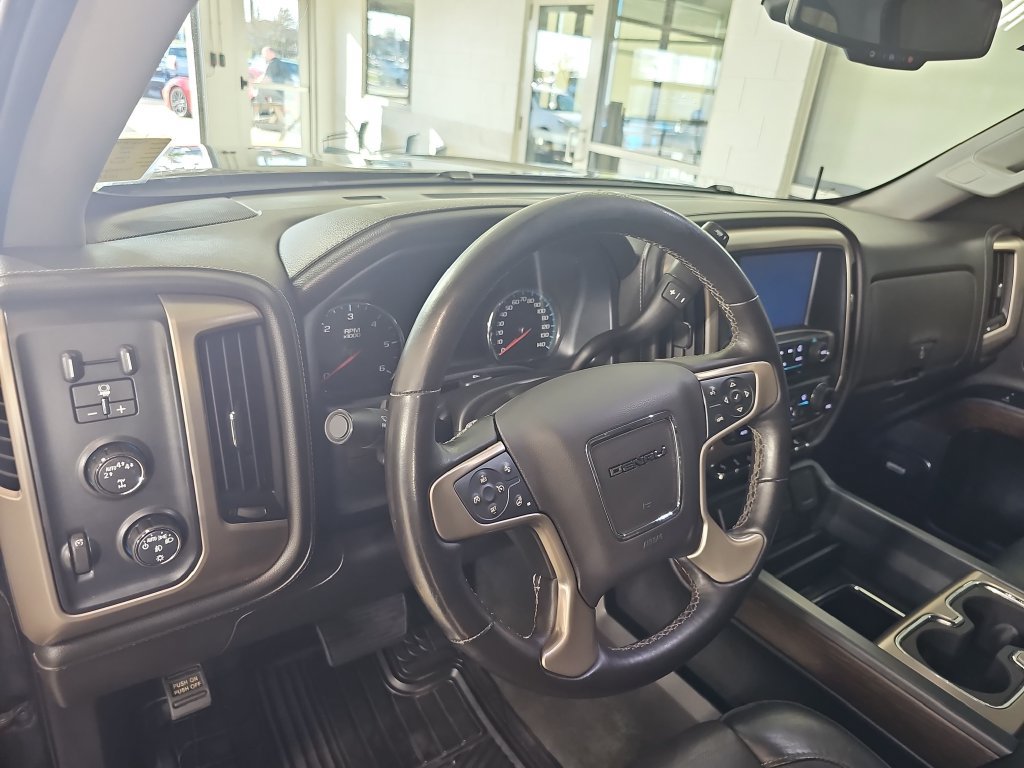 Certified 2018 GMC Sierra 1500 Denali w/ Denali Ultimate Package AWD/4WD image 19