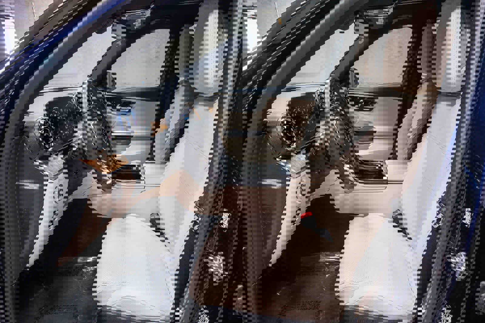 Certified 2023 Mercedes-Benz C 300 Sedan image 18