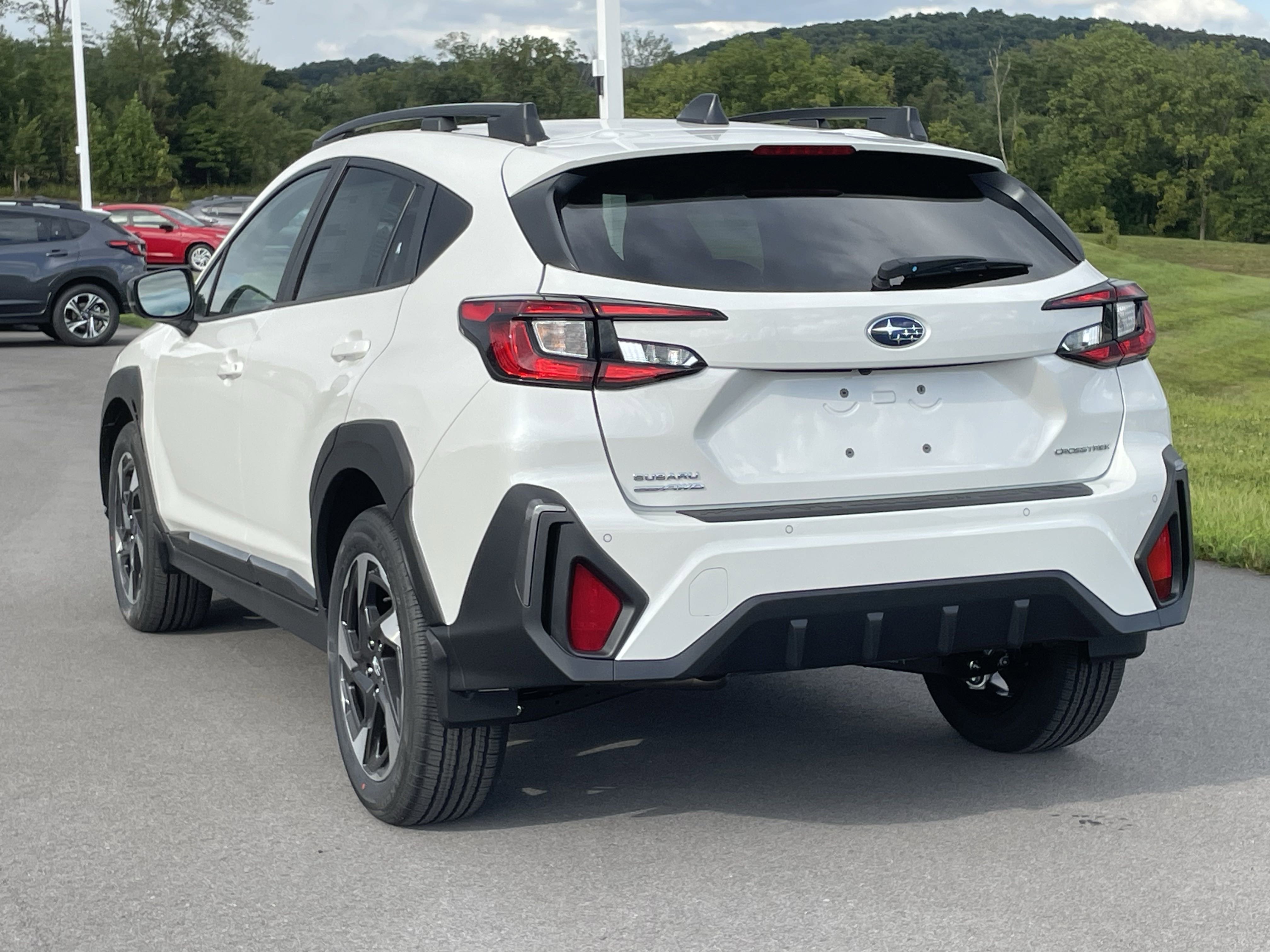 Certified 2025 Subaru Crosstrek 2.5i Limited AWD/4WD image 4