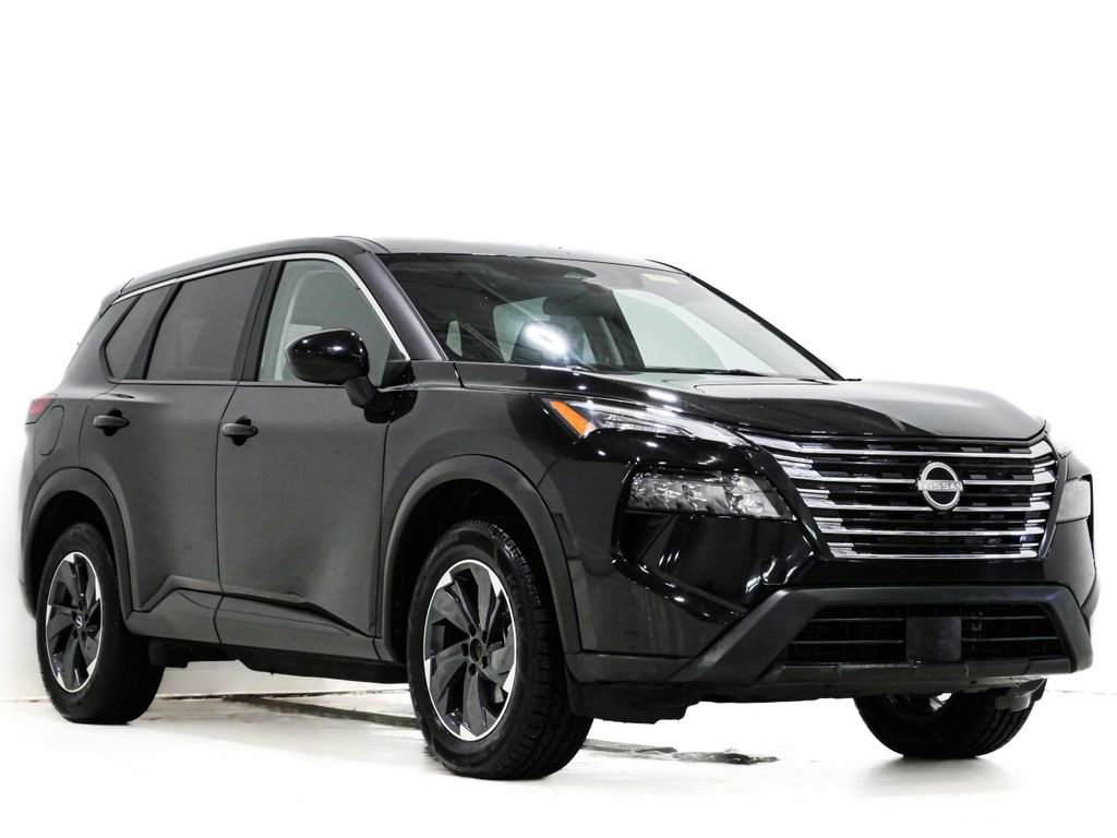Used 2024 Nissan Rogue SV