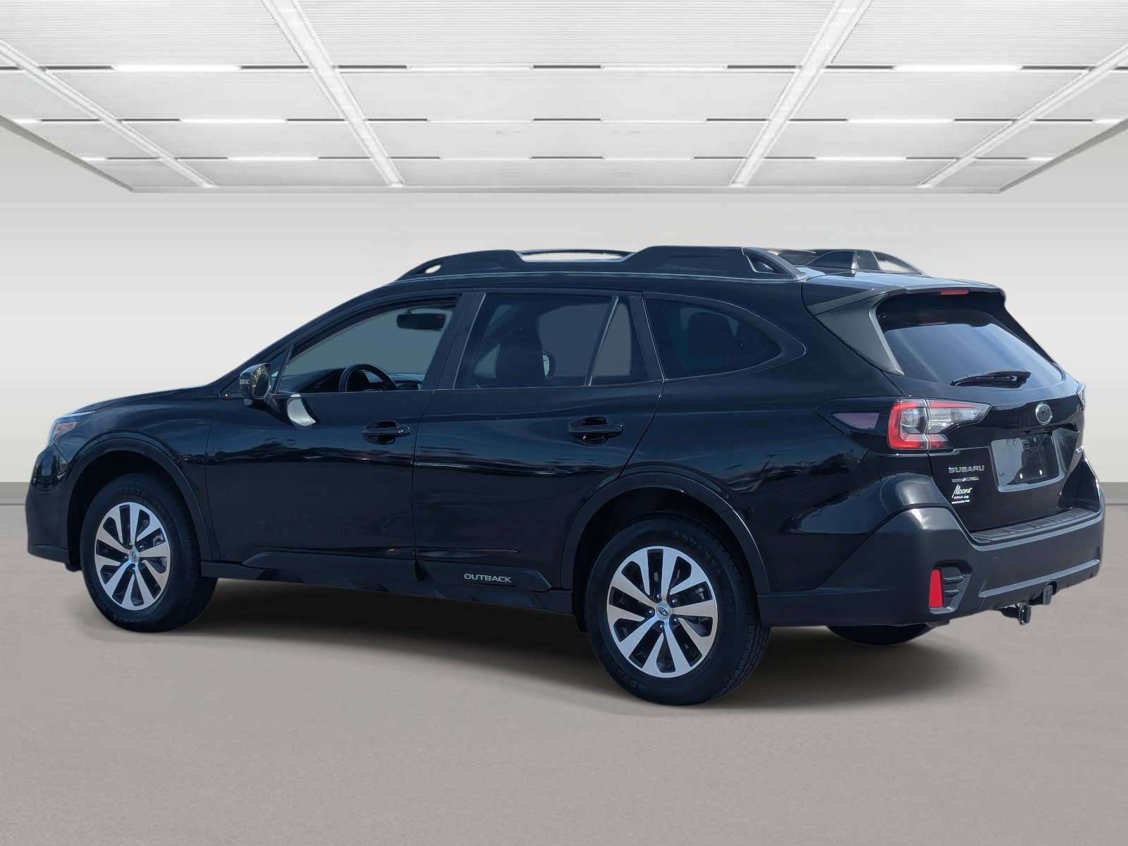 Used 2020 Subaru Outback Premium AWD/4WD image 3