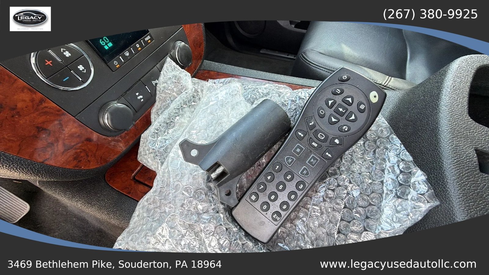 Used 2012 Chevrolet Avalanche LTZ AWD/4WD image 50