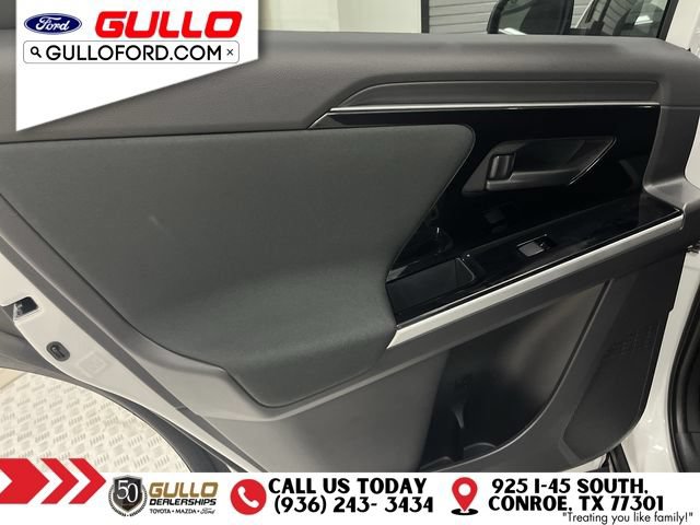 Used 2023 Subaru Solterra AWD image 16