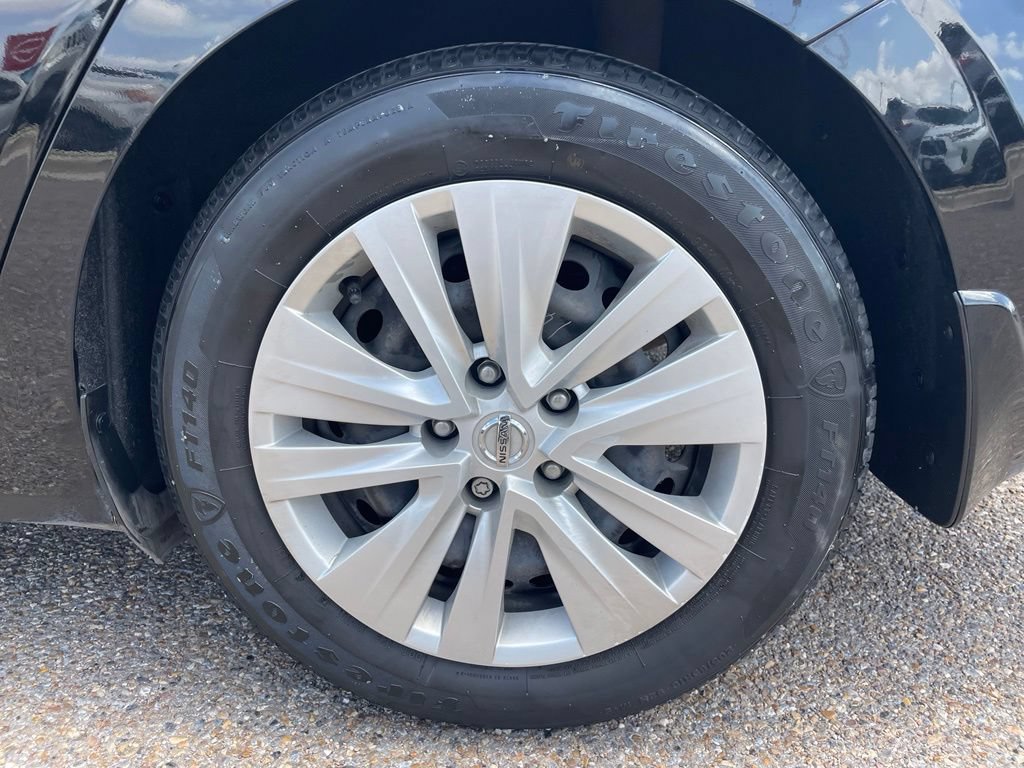 Certified 2023 Nissan Sentra S FWD image 17