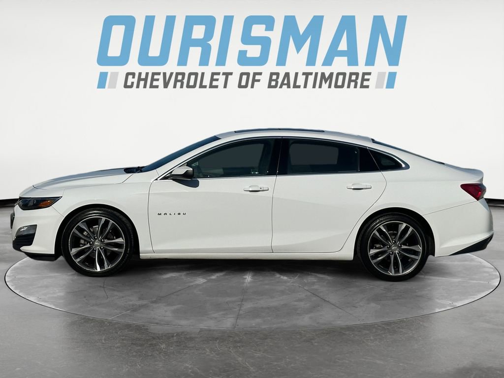 Used 2021 Chevrolet Malibu LT image 3
