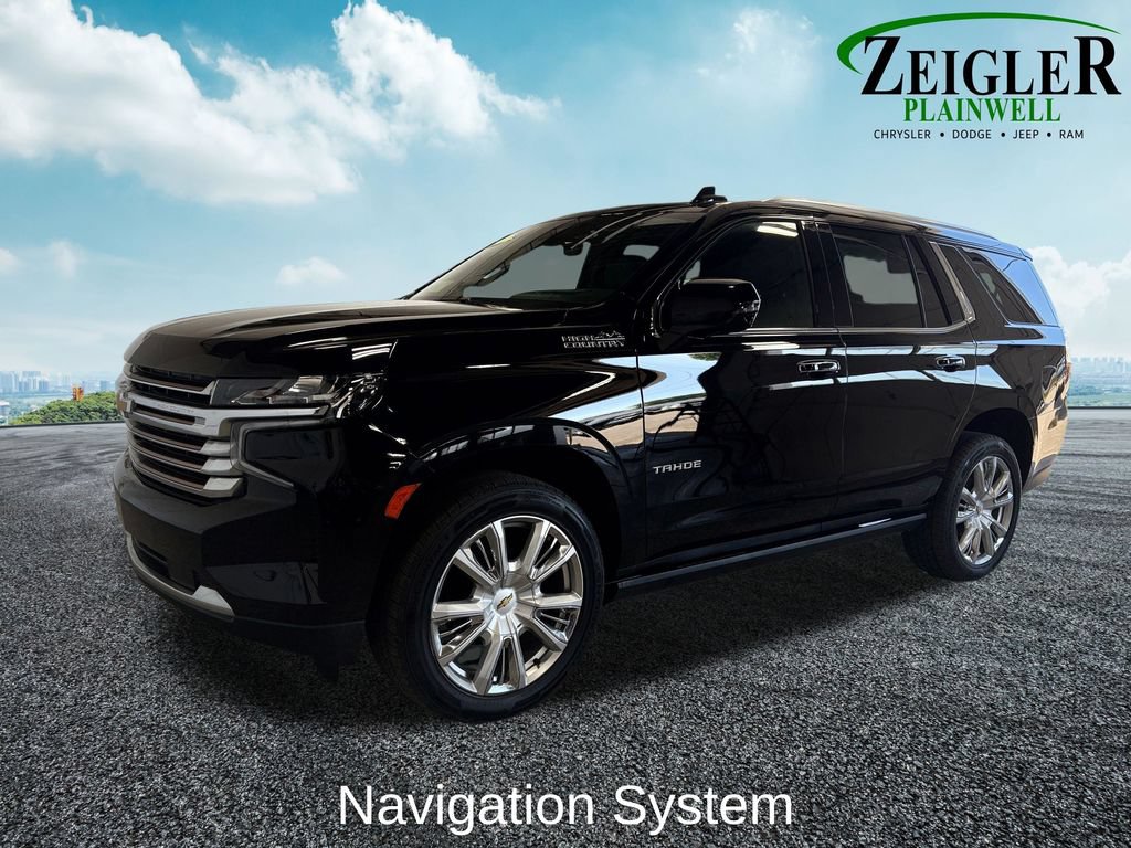 Used 2021 Chevrolet Tahoe High Country w/ Premium Package AWD/4WD image 2