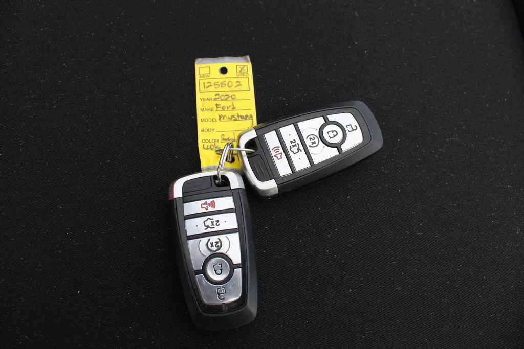 Used 2020 Ford Mustang Premium RWD image 30