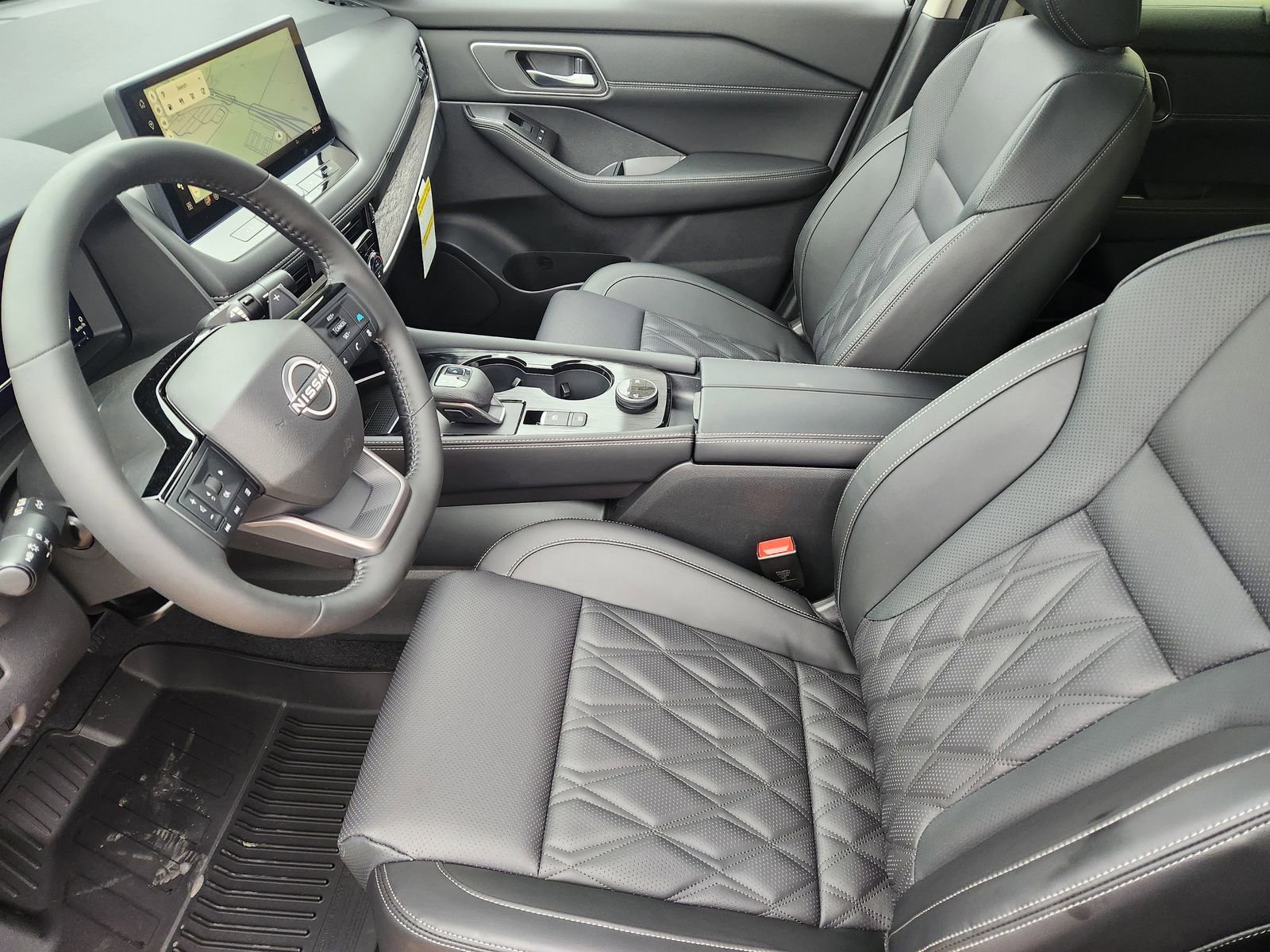 New 2026 Nissan Rogue Platinum AWD/4WD image 13