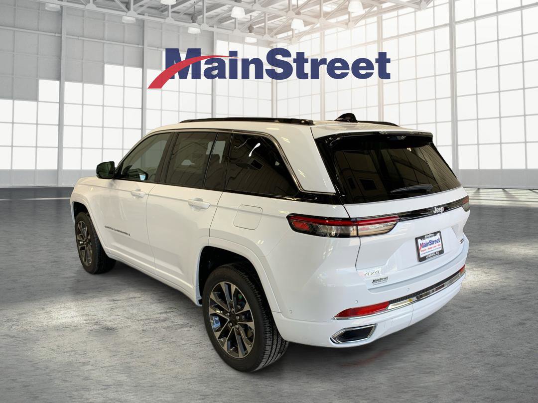 New 2025 Jeep Grand Cherokee Overland w/ Adv Protech Group III image 3