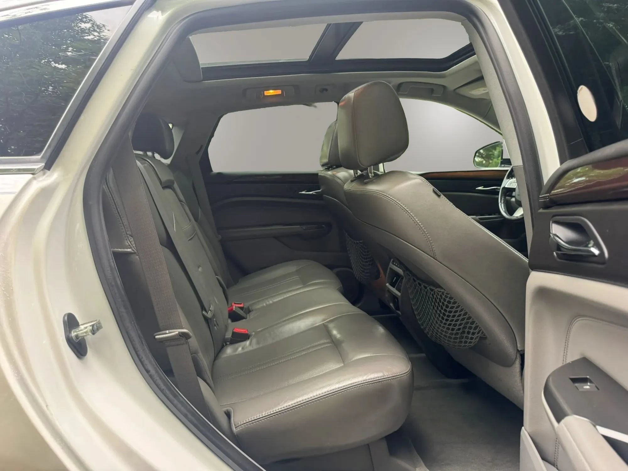 Used 2012 Cadillac SRX Premium FWD image 8