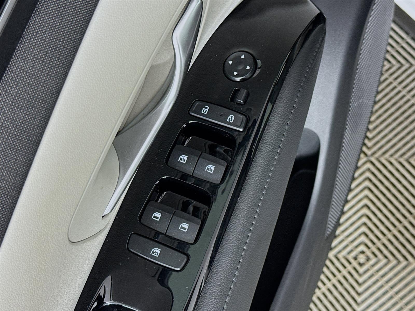Certified 2024 Hyundai Tucson Limited FWD image 20