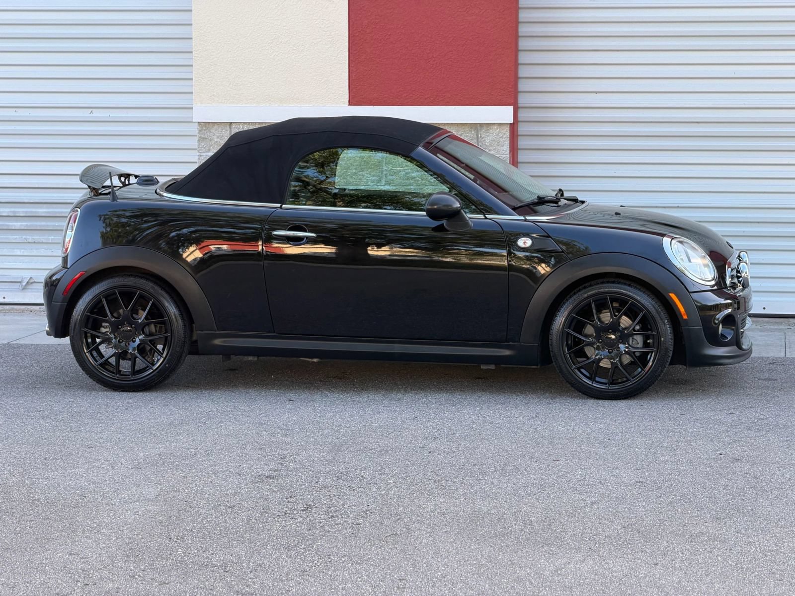 Used 2013 MINI Cooper Roadster FWD image 7