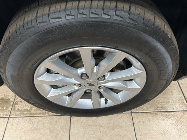 Used 2022 Dodge Durango SXT image 19