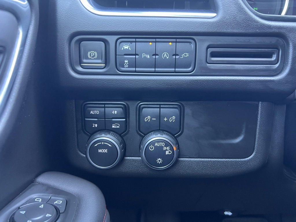 Used 2021 Chevrolet Tahoe RST image 13