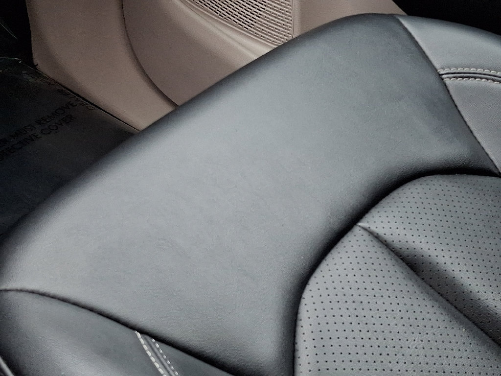 Used 2024 Chrysler Pacifica Touring-L FWD image 27