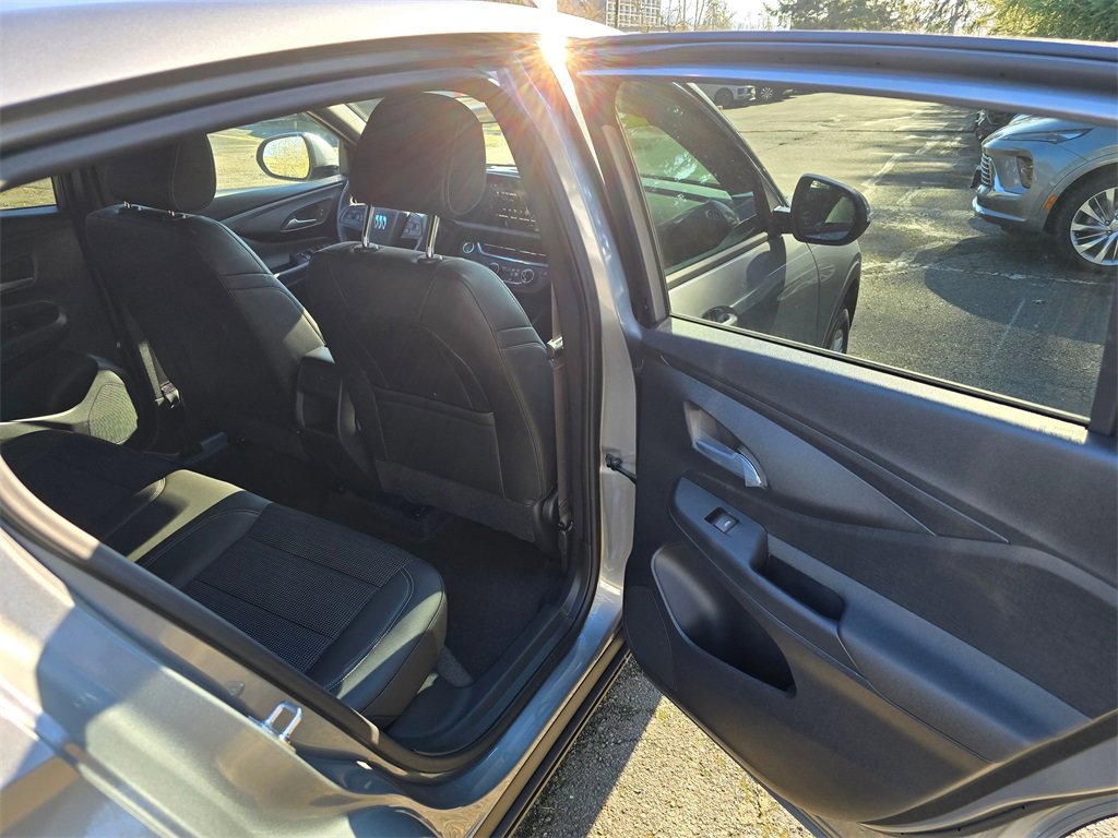 New 2026 Buick Envista Preferred image 45