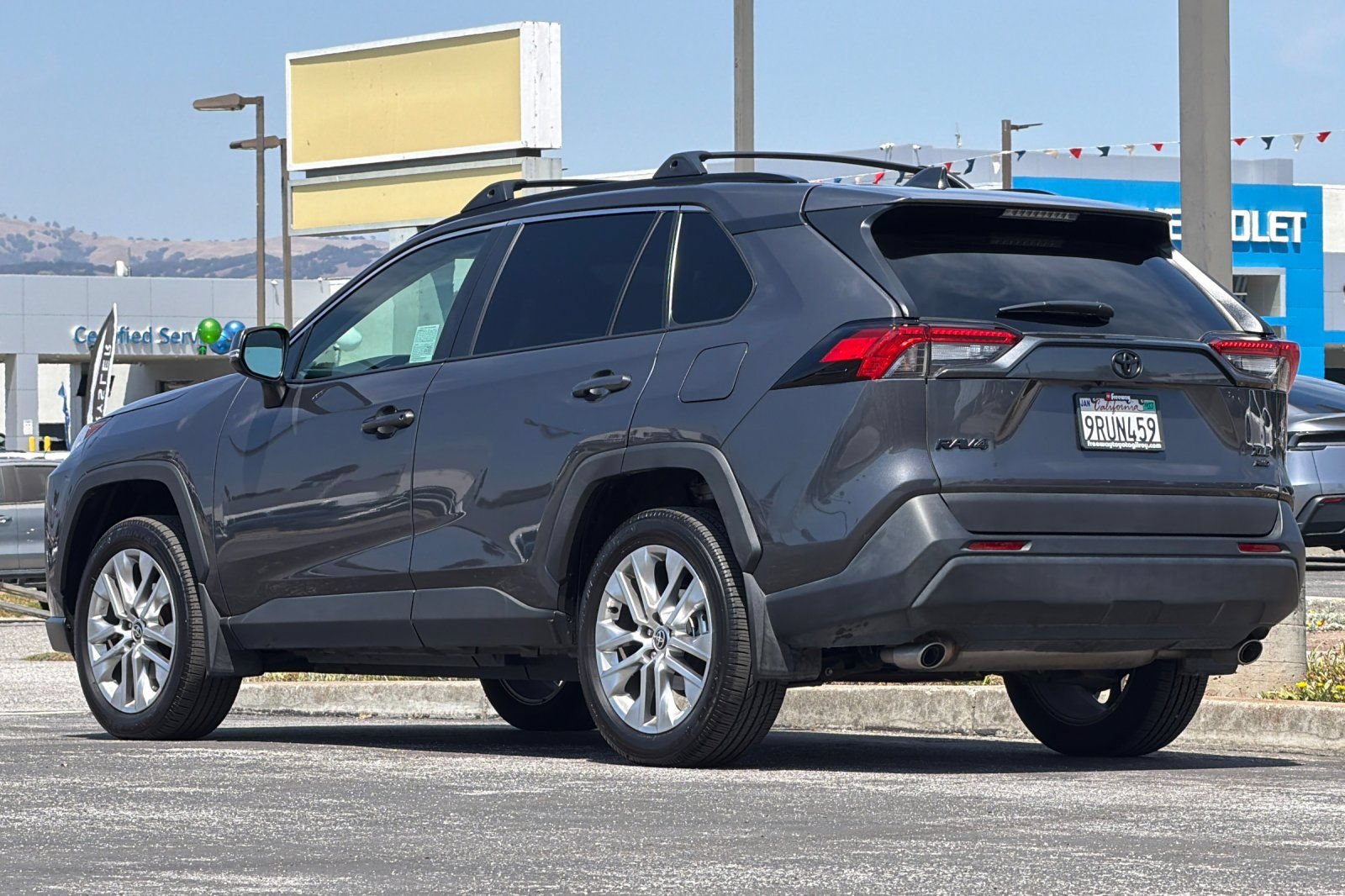 Used 2025 Toyota RAV4 XLE Premium w/ Weather Package AWD/4WD image 6