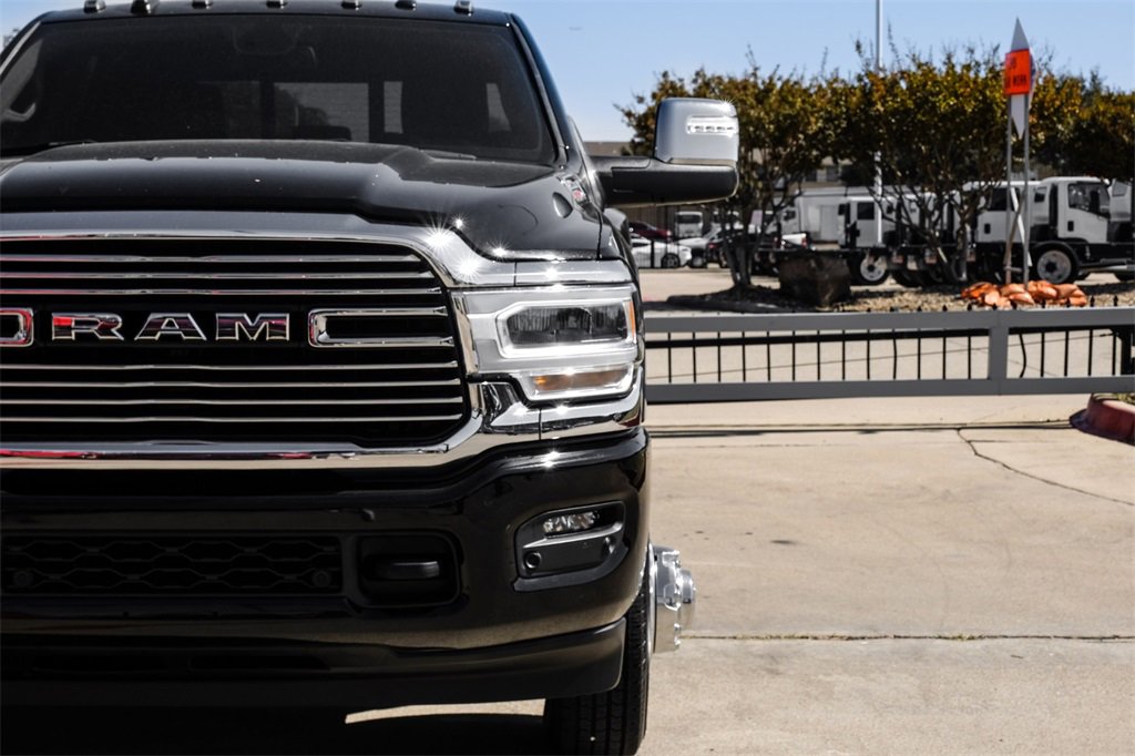 Used 2024 RAM 3500 Laramie w/ Bed Utility Group image 55