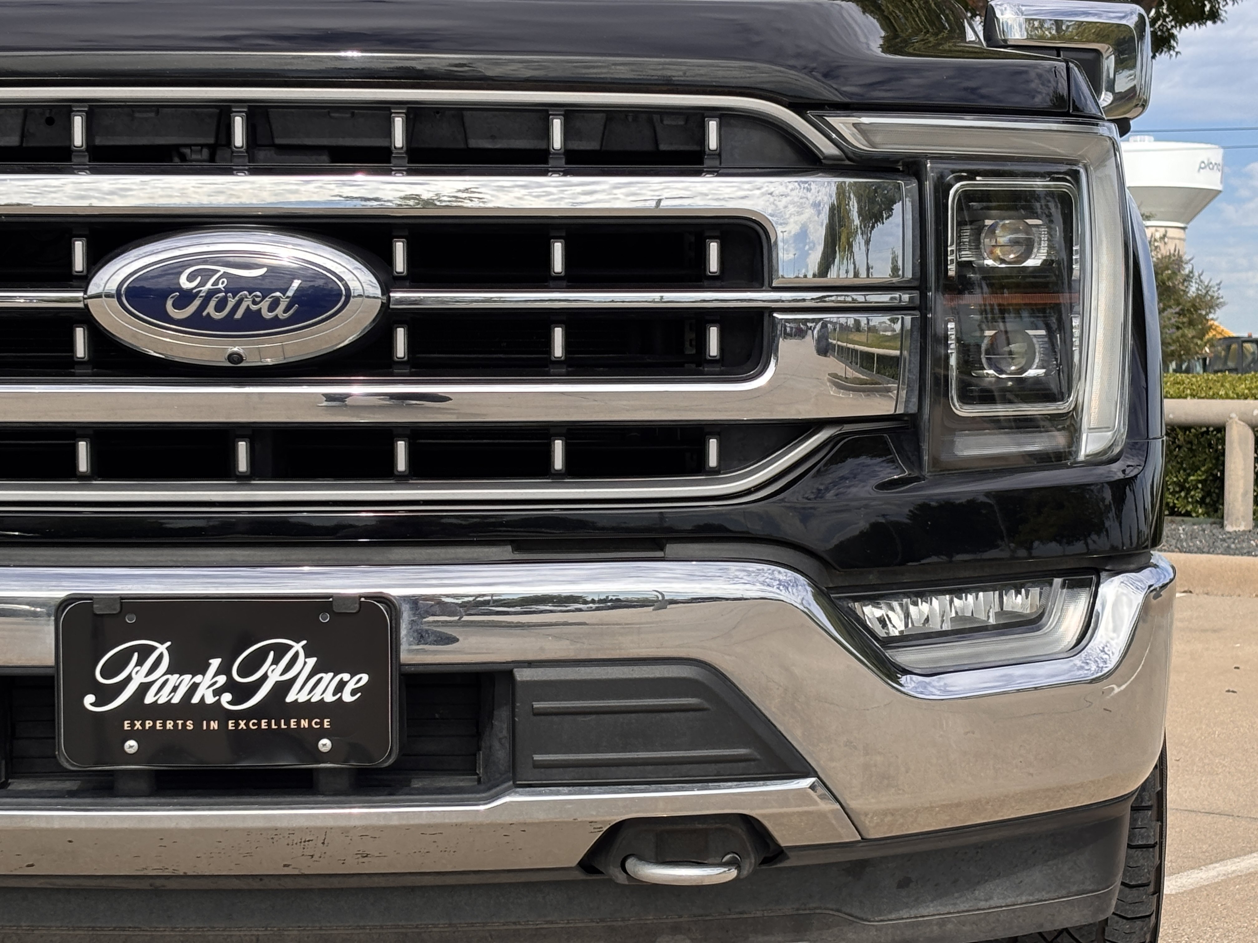 Used 2021 Ford F150 Lariat w/ Equipment Group 502A High AWD/4WD image 10