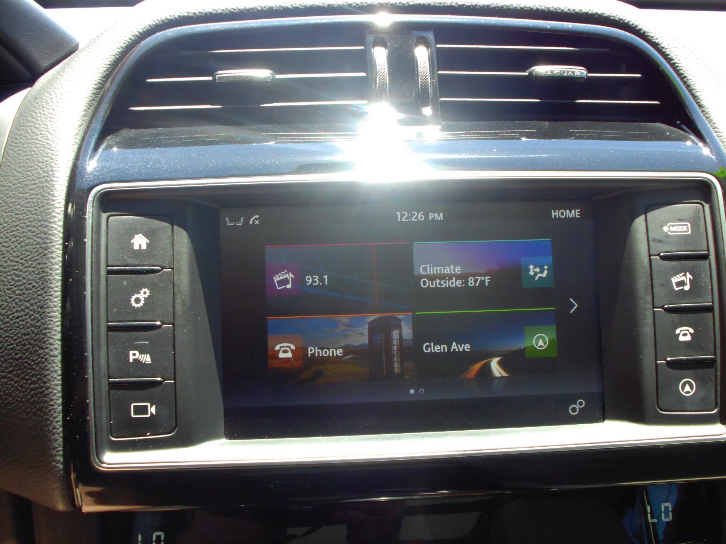 Used 2018 Jaguar F-PACE Prestige AWD/4WD image 19