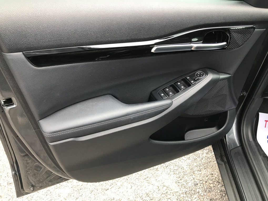 Used 2024 Kia Seltos EX FWD image 12