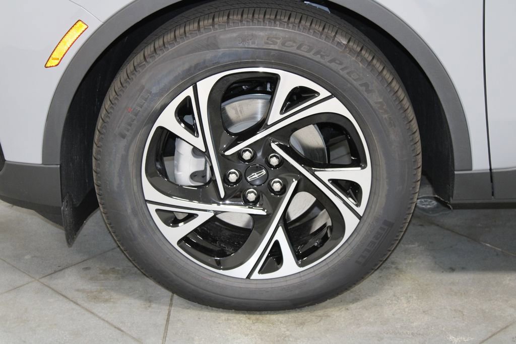 New 2026 Lincoln Nautilus Premier w/ Equipment Group 102A image 16