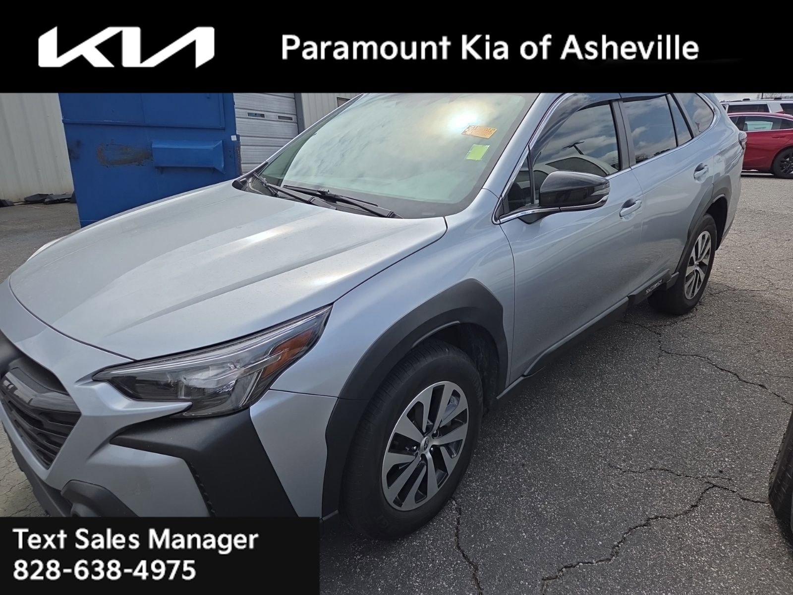 Used 2024 Subaru Outback Premium image 2