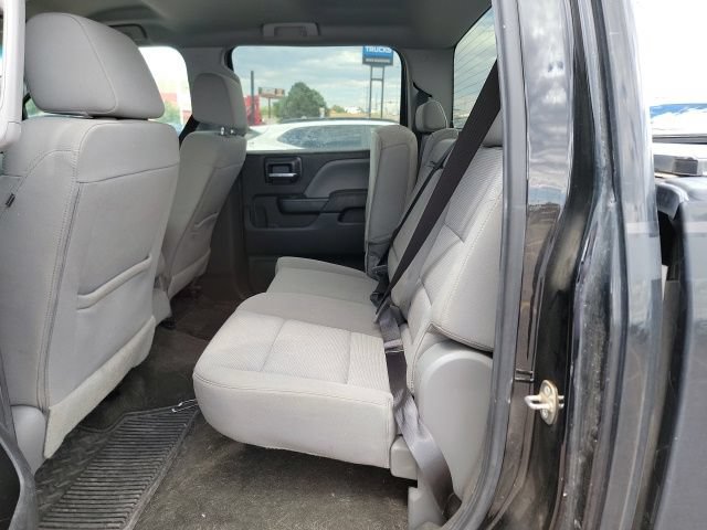 Used 2018 Chevrolet Silverado 1500 Custom w/ Custom Value Package AWD/4WD image 9