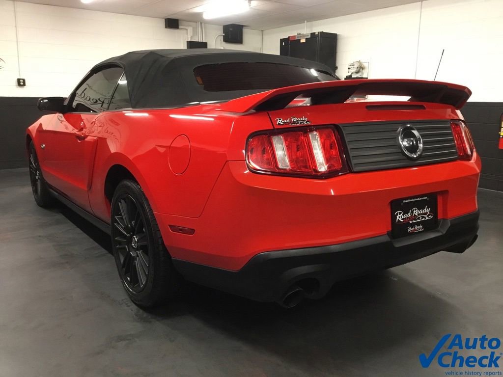 Used 2012 Ford Mustang GT Premium image 19
