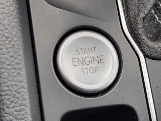 Used 2023 Volkswagen Atlas SEL image 34