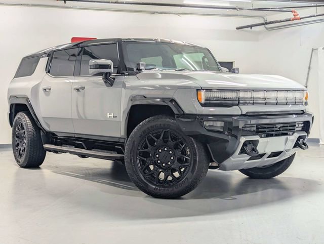 Used 2024 GMC Hummer EV 2X w/ LPO, Illumination Package image 2