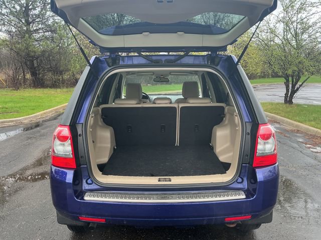 Used 2010 Land Rover LR2 HSE image 18