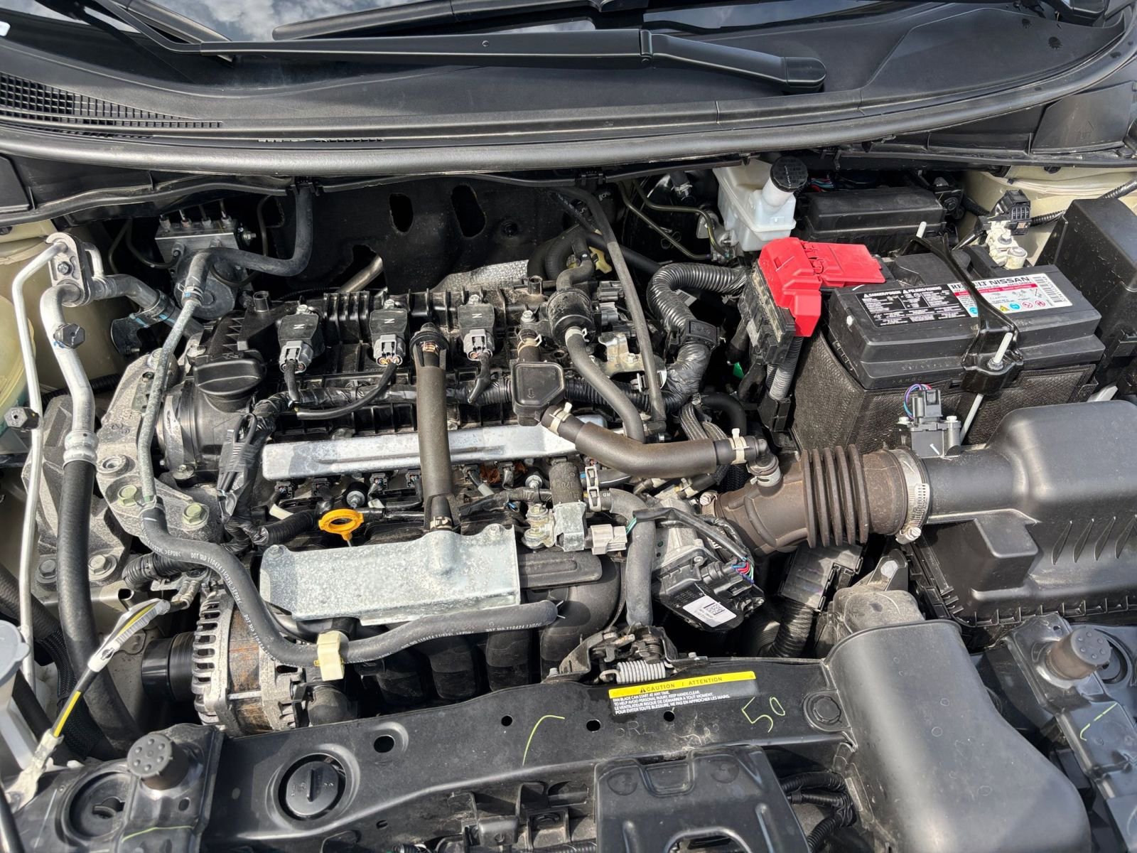 Used 2025 Nissan Versa SV image 30