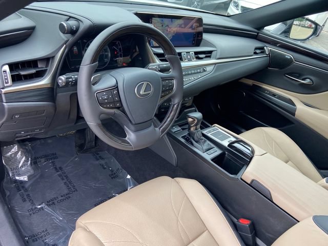 Certified 2021 Lexus ES 350 Ultra Luxury w/ Accessory Package 2 FWD image 22
