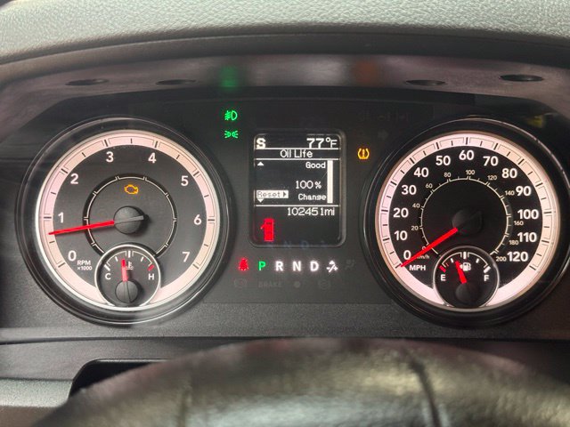 Used 2019 RAM 1500 Warlock AWD/4WD image 23