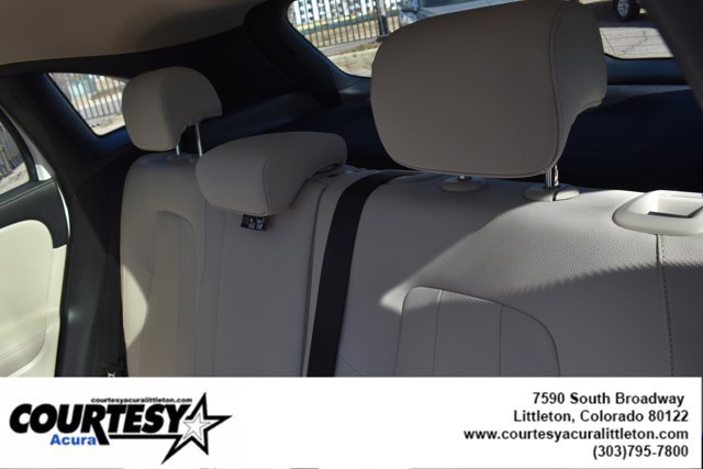 Used 2023 Mercedes-Benz GLA 250 4MATIC image 25