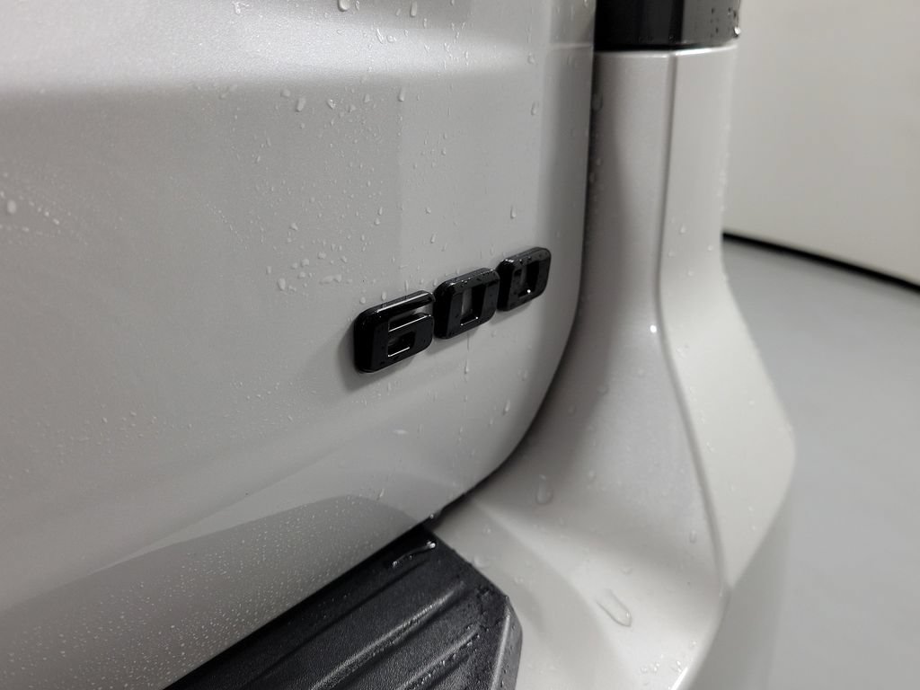 Certified 2022 Cadillac Escalade Sport AWD/4WD image 6