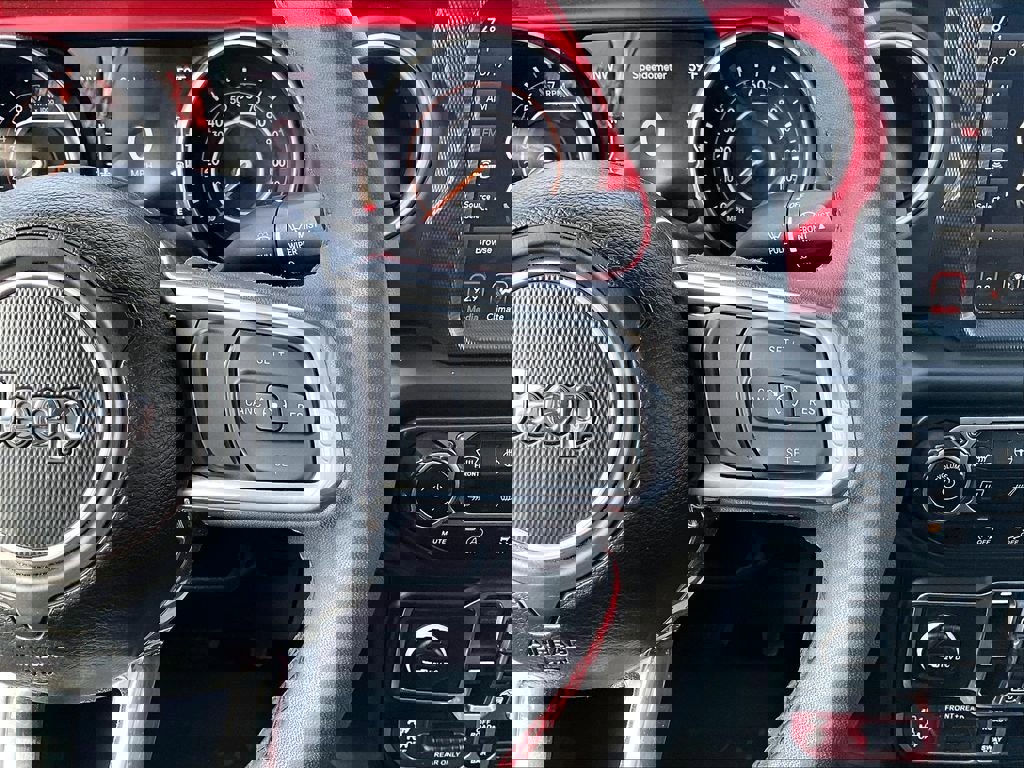 Used 2023 Jeep Gladiator Rubicon w/ Cold Weather Group image 24