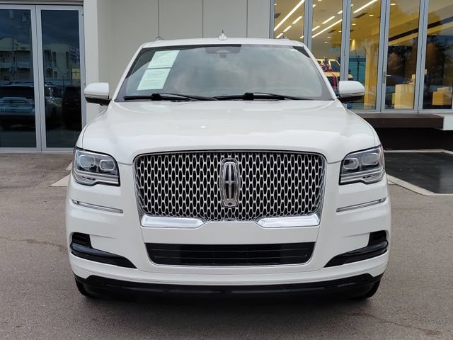 Certified 2022 Lincoln Navigator Reserve RWD image 2