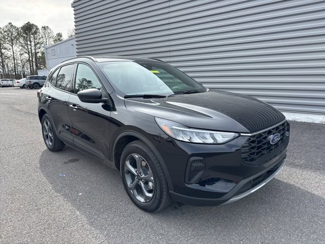 New 2025 Ford Escape ST-Line w/ Equipment Group 301A