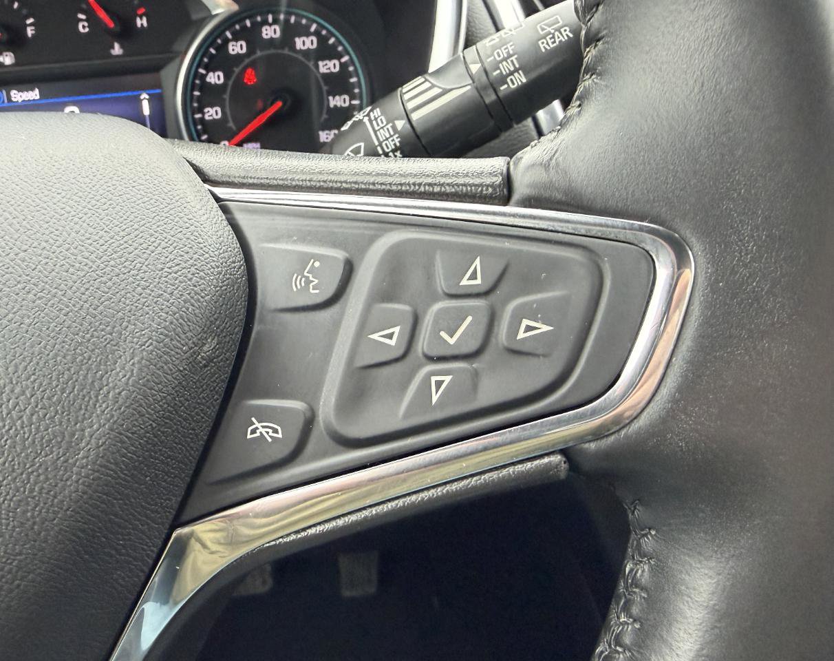 Used 2021 Chevrolet Equinox LT w/ Driver Convenience Package AWD/4WD image 27